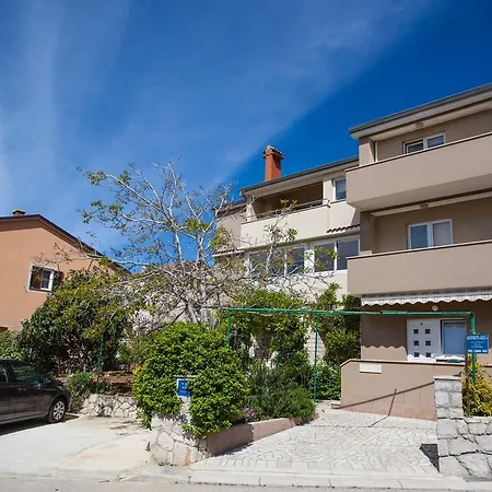 Apartments Tatjana Cres Exterior foto