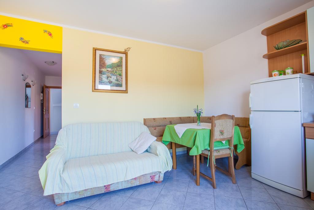 Apartment Tatjana Cres